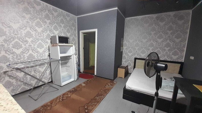 Сдам комнату в коммуналке на пр-те Нигояна - фото 1