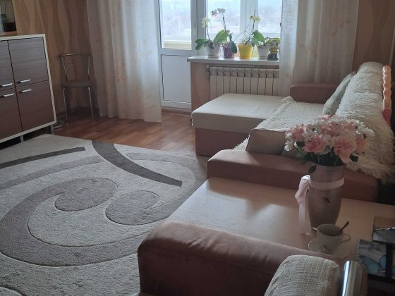 Здам кімнату дівчині або працюючій жінці. Кропивницький