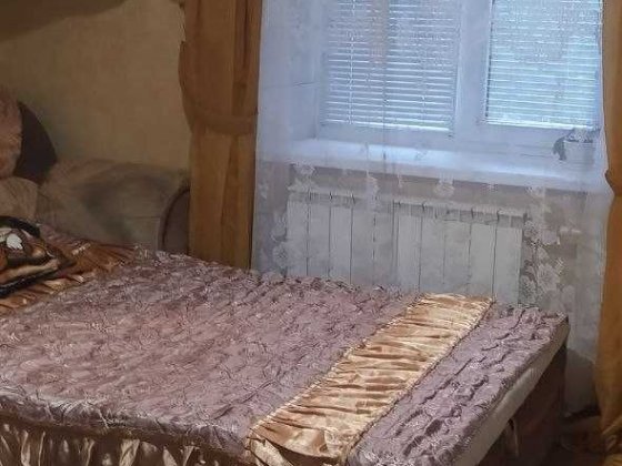Аренда комнаты  12. 5 м2 в отличном жилом состоянии на м. Заводская (Малышева)