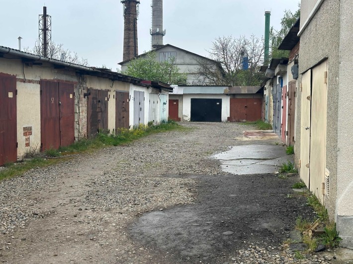 Довгострокова оренда гаража на вул. Тролейбусній в гаражному кооперативі 15 в м.Івано-Франківську - фото 1
