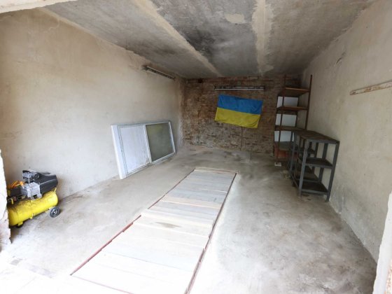 Продам гараж в кооперативі "Зоря" м. Рівне Ровно