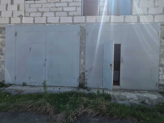 Заголовок: Продам капітальний дворівневий гараж (122 м²) з житловою Тернопіль