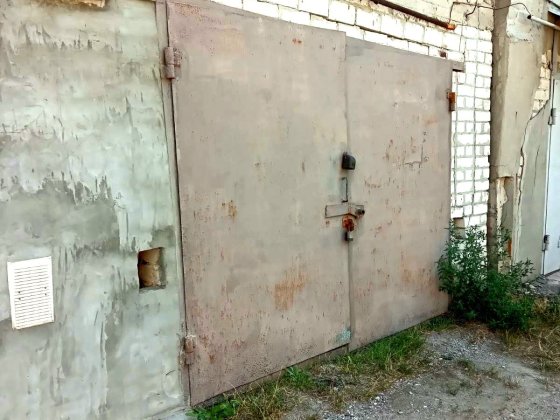 Продам гараж  гк Биологический Гагарина Погребняка Полигонная Гусенко нагорка, юр. академия.