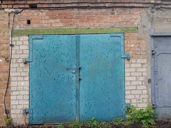 Продам гараж в центрі Дніпра вул. Володимира Великого, 16Б(вул. Плеханова, 16Б)