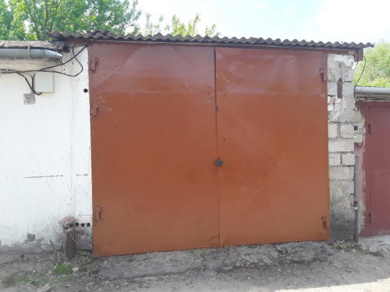 Здам свій гараж, довжина 10,5м, підвал 2 величезні кімнати. Можливий продаж. Житомир