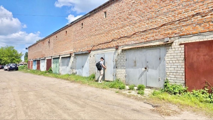 D1L Продам капітальний гараж,  вул. Чугуєвська. Терміново! - фото 1