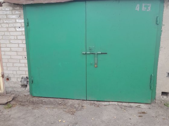 Продам або здам в оренду гараж в "Авіаторе"40 кв. Рованці