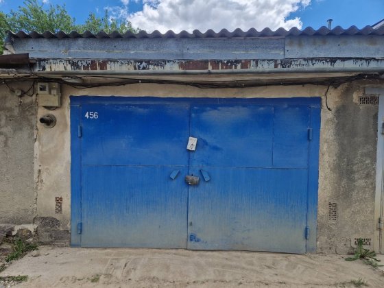 ПродамПродам гараж в ГБК 22.гараж 456. Крихівці