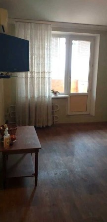 Продам 2 к. квартиру Холодногорская метро Холодная Гора Сертификат - фото 1