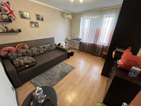 Продам квартиру гостинка центр Миколаїв