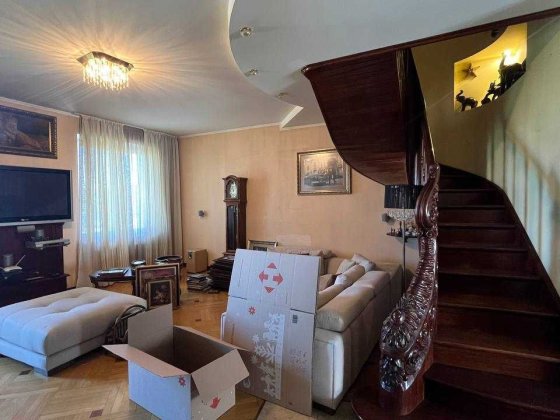 Продаж квартири на вул. Олеся Львів