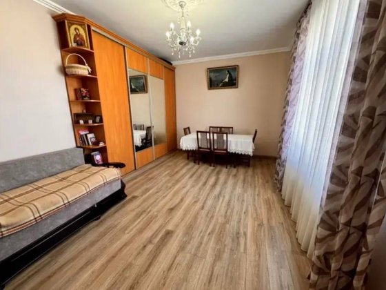 Продаж 4-кімнатної квартири, гарний район Львов