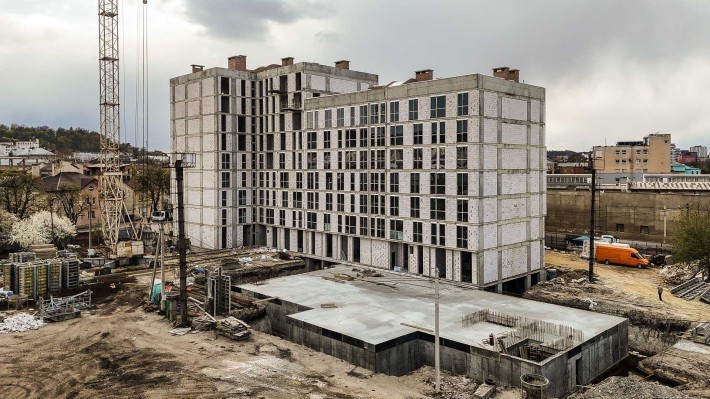 Простора 2-кімнатна квартира 79.94 м² з балконом-лоджія у ЖК Father - фото 1