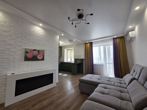 Продам 3к квартру пр. Центральный/р-н Аграрки Николаев
