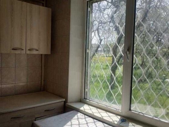 У продажу 2 кімнатна квартира Салтівка 605 м/р, пр. Тракторобудівників, 63. Харьков
