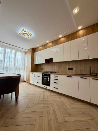 Продаж 2 кім. квартири вул. Трулейбусна - фото 1