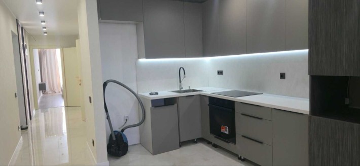 Продаж свіжесенької 2к квартири у новобудові - фото 1