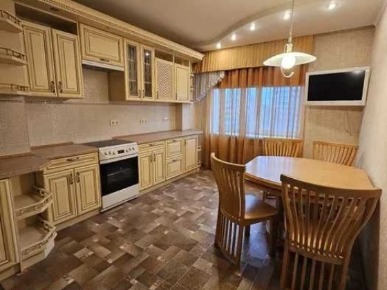 Продається Преміум 3к 110 м² новобудова, Жилстрой-2, класичний ремонт, метро!!! (22861) Харків