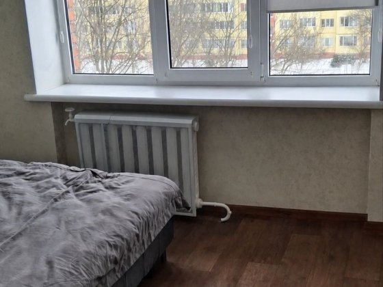 Продається квартира студія Ладижин