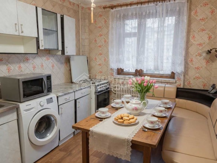 Продаж 3к.кв. вул.Астрономічна, с.Жуковського - фото 1