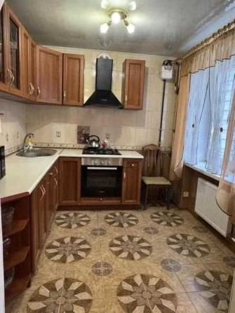 Продаю 3-к метро Дворец спорта, Коммунальный рынок, Новые Дома - фото 1
