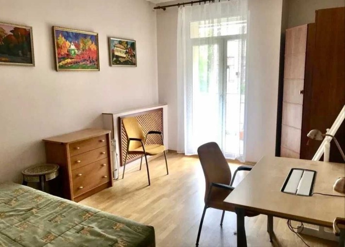 110м2 4кімн Елітна сталінка Університетська Майдан Конституції - фото 1
