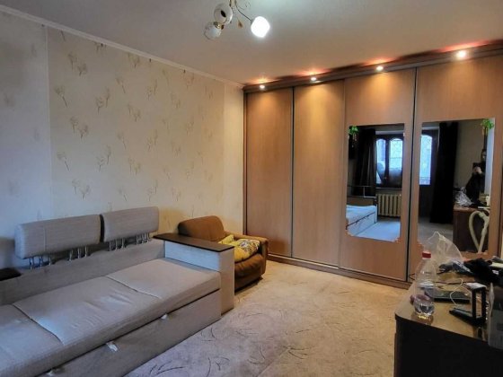Продам 2-комн квартиру по проспекту Аэрокосмическому 72 MV Харьков