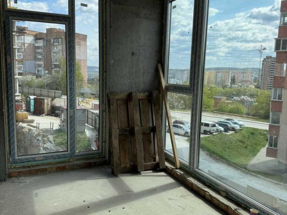 ПРОДАМ двокімнатну квартиру без КОМІСІЇ Миколайчука вулиця Львів Львов