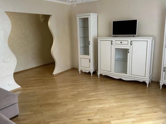 Продаж 3 кім.к-ри з ремонтом, вул. Скрипника Львов