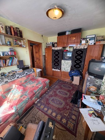 Продам 1 квартиру м/н Солнечный, пр-т Героев Харькова д.310 - фото 1