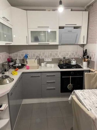 Продам 3 к. квартиру Харьковских Дивизий метро Армейская Новые Дома - фото 1