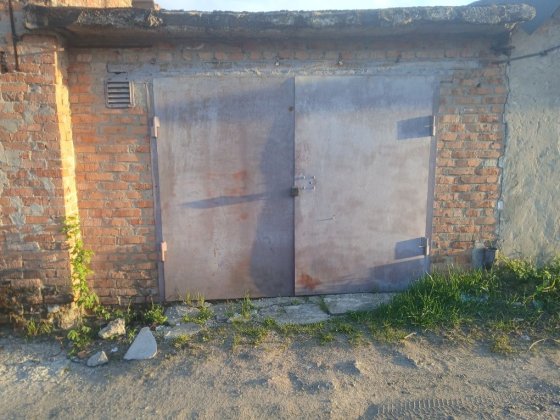 Продам гараж  АГК  Кубанский Первомайськ