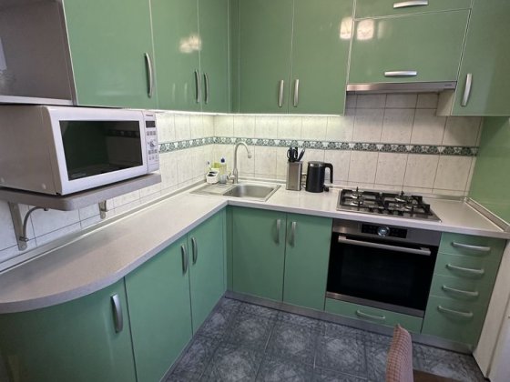 Продам! 3 кімнатну квартиру на  Одеській Харьков