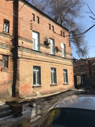 Продам 2х комнатную квартиру - фото 1