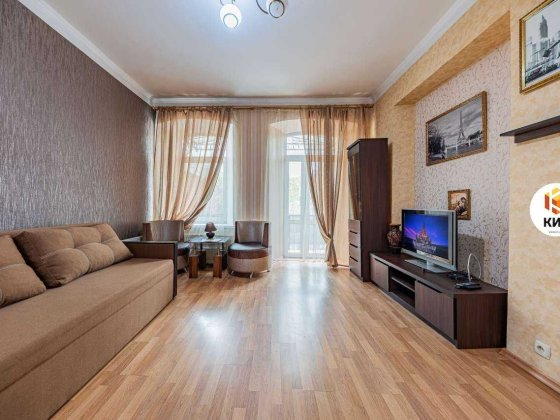 2к. 70м2 Центр (пер. Троицкий 10, м. Площадь Конституции) 128804 Харьков