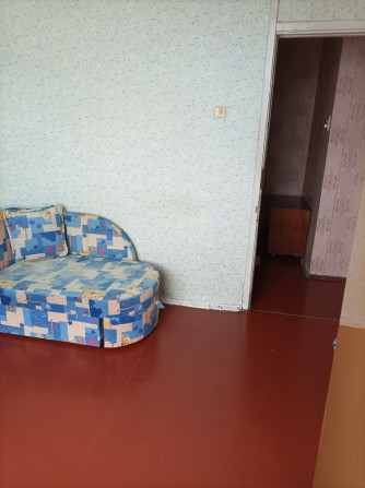 Продам двухкомнатную квартиру - фото 1