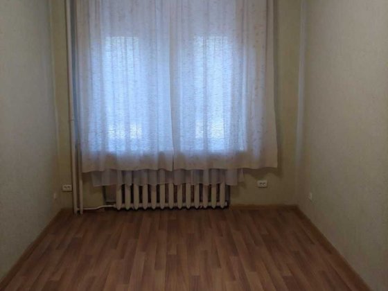 Продам 1-кімнатну квартиру в районі Аеропорту Od4 Харьков
