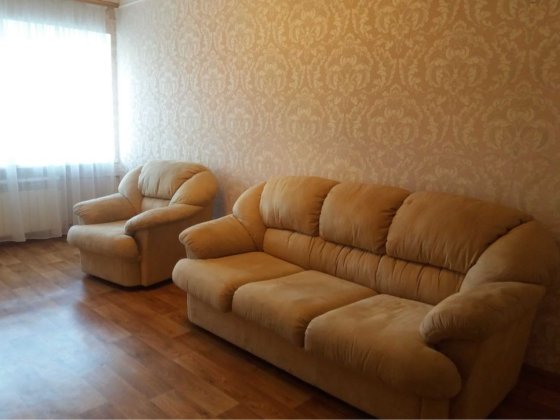 Продам 2х квартиру метро Левада Набережная центр Харків