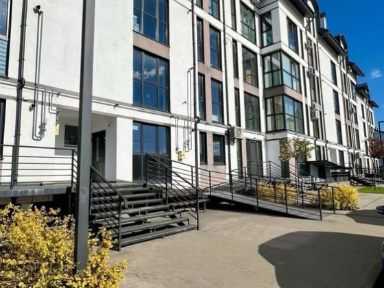 Продаж квартири в ЖК Юпітер Липини