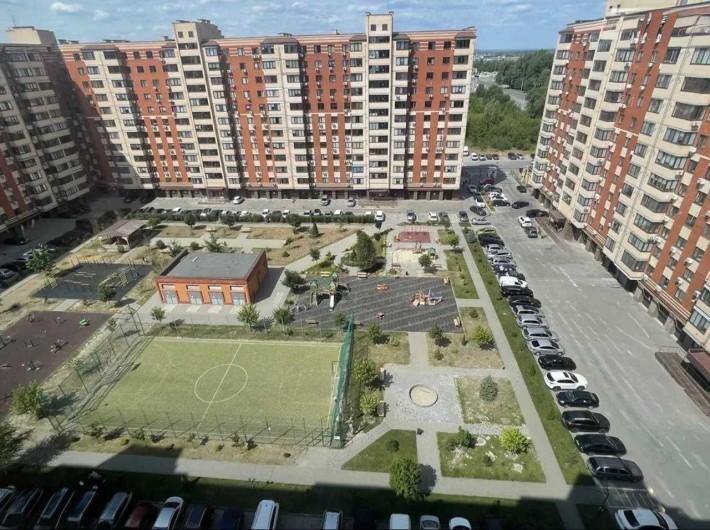 Продам большую 2-х комнатную квартиру + кухня-столовая - Брама 1 - фото 1