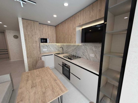 Е-ОСЕЛЯ !!! Продам 1 ком авторскую квартиру Дніпровська Брама Днепровская Брамма 2 Слобожанське