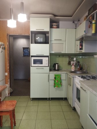 Продам 3-х комнатную квартиру - фото 1
