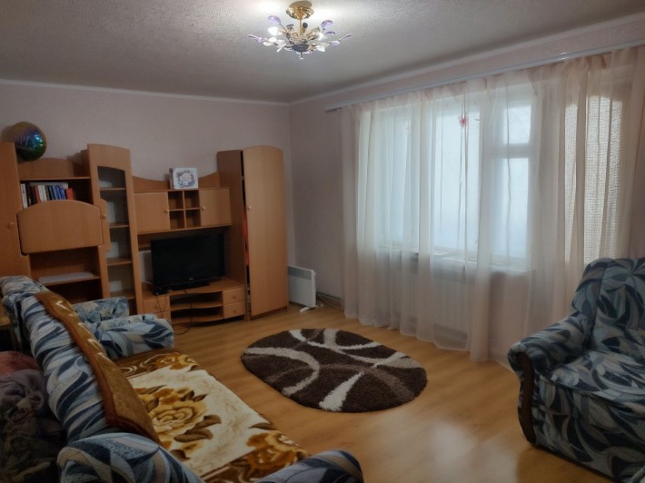 Продам 1-кімнатну квартиру з ремонтом - фото 1