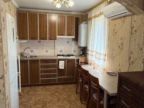 Продам 2-кімнатну квартиру Вільногірськ Вільногірськ