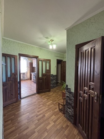 Продам 3-х кімнатну квартиру - фото 1