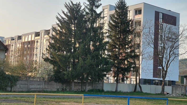 Продаж 1-к квартири у місті  Свалява, вул. Фізкультурна 2.Ж,К,"Набєрежний квартал" - фото 1