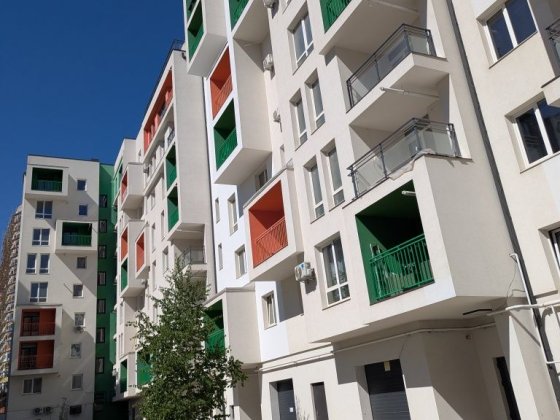 Продаж 2 кімнатної квартири в ЖК Віденський,поруч озеро та парк Шевченка Угорники