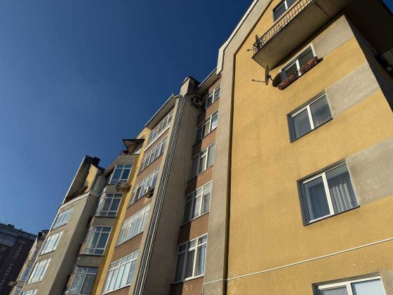 Продаж зданої 2-кімнатної квартири Каскад Угорники