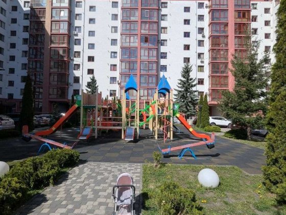 Двох  кімнатна квартира  .Кухня-студія.Вул.Єврпейська  2 Волчинец