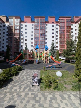 Двох  кімнатна квартира  .Кухня-студія.Вул.Єврпейська  2 - фото 1
